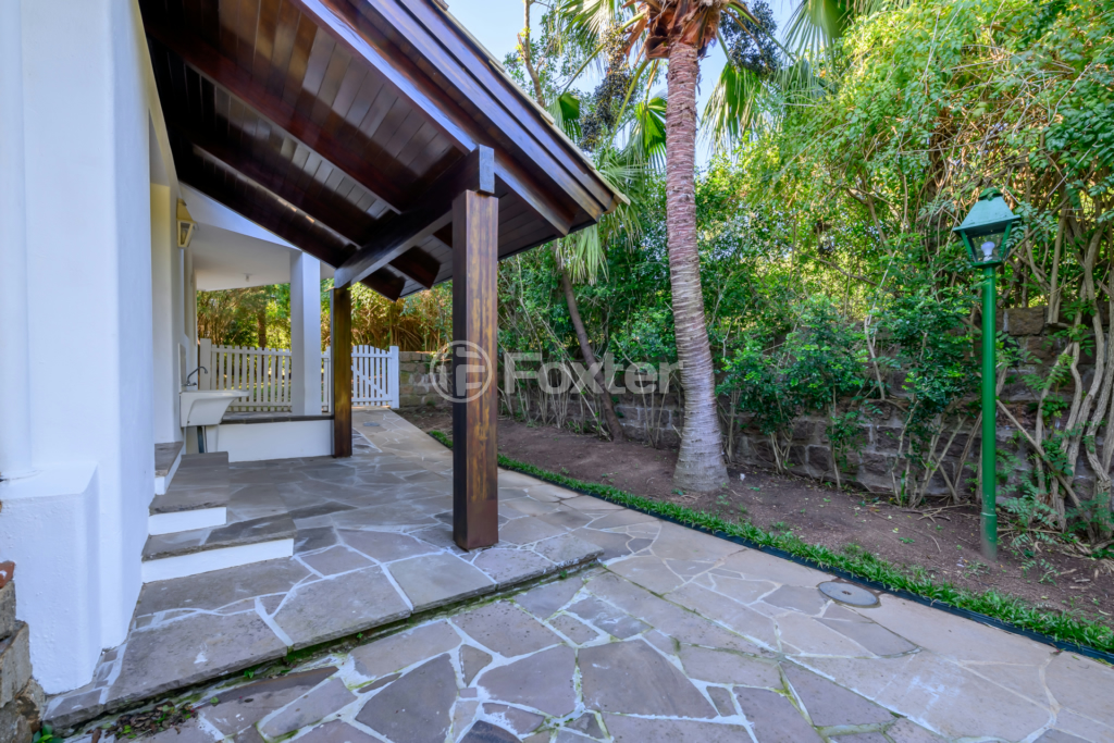 Casa de Condomínio à venda com 4 quartos, 600m² - Foto 55