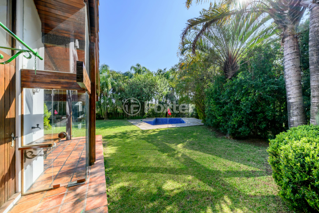 Casa de Condomínio à venda com 4 quartos, 600m² - Foto 8