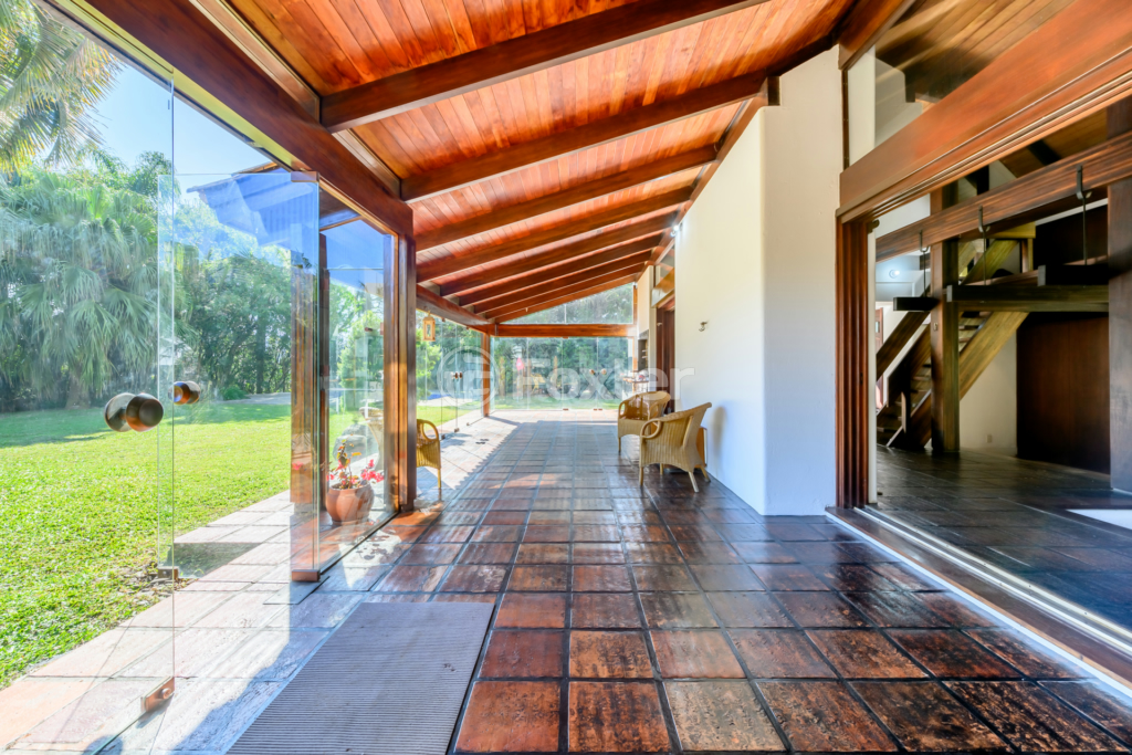 Casa de Condomínio à venda com 4 quartos, 600m² - Foto 5