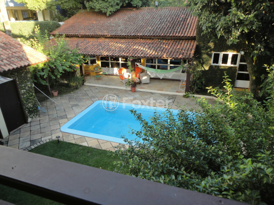 Casa à venda com 4 quartos, 500m² - Foto 4