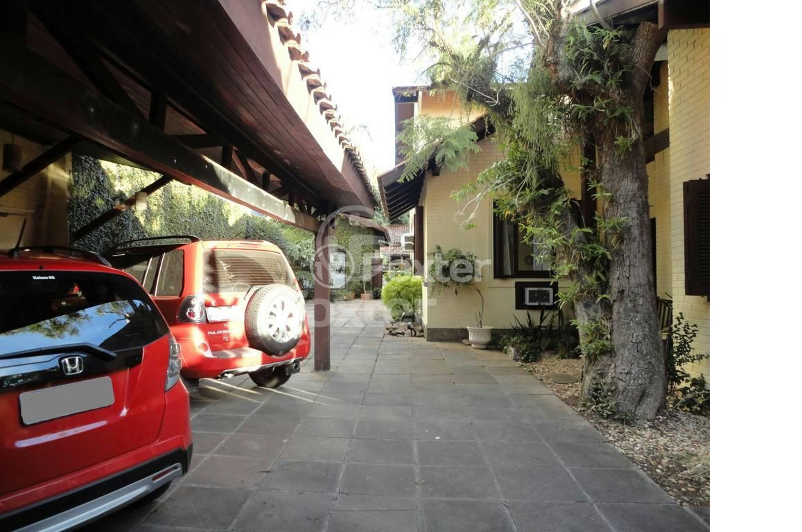 Casa à venda com 4 quartos, 500m² - Foto 8