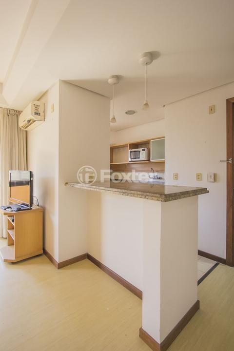 Apartamento à venda com 1 quarto, 48m² - Foto 11