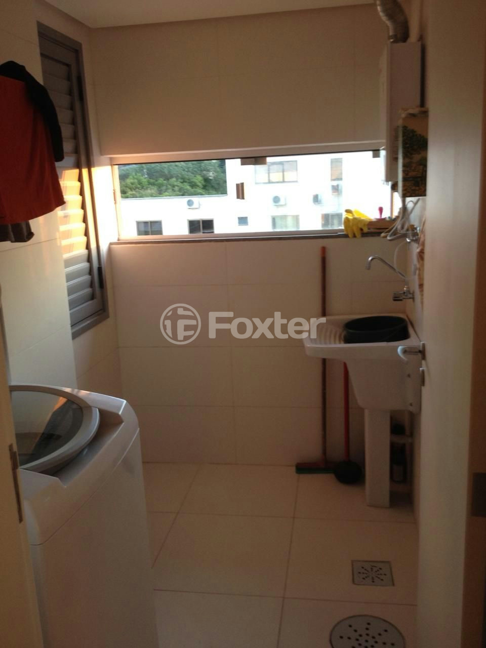 Apartamento à venda com 3 quartos, 121m² - Foto 28