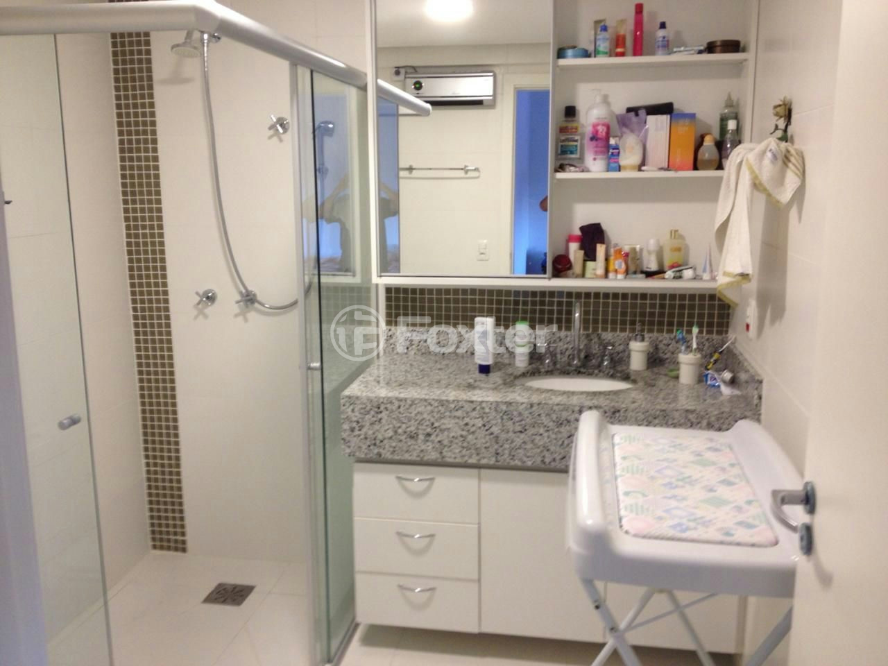 Apartamento à venda com 3 quartos, 121m² - Foto 27