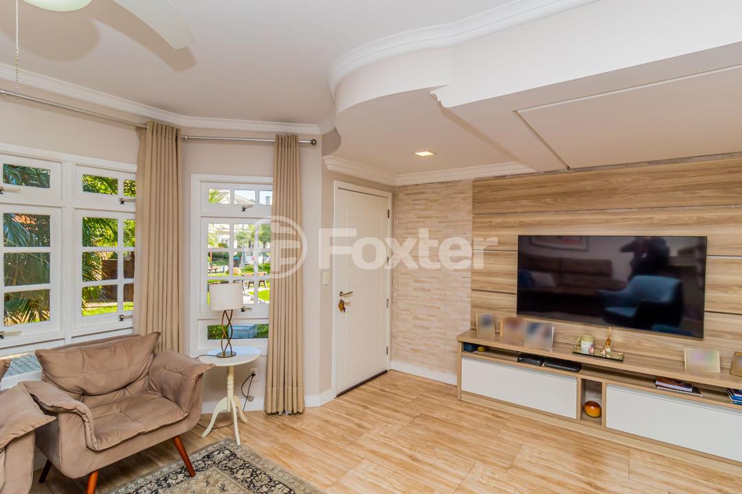 Casa de Condomínio à venda com 3 quartos, 198m² - Foto 2