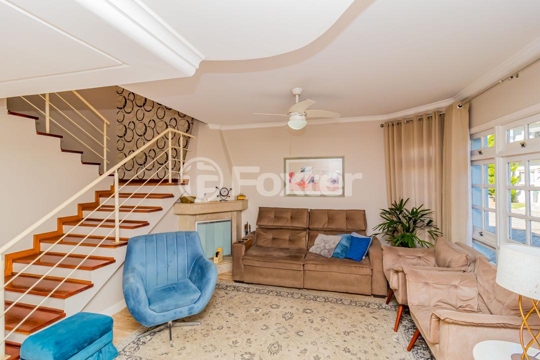 Casa de Condomínio à venda com 3 quartos, 198m² - Foto 3
