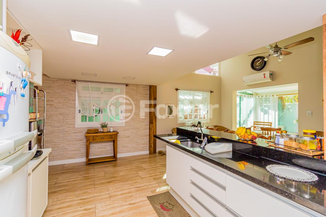 Casa de Condomínio à venda com 3 quartos, 198m² - Foto 23