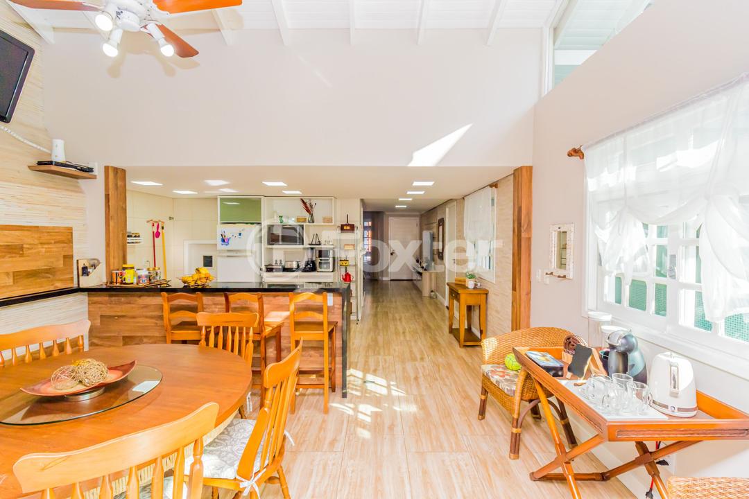 Casa de Condomínio à venda com 3 quartos, 198m² - Foto 26