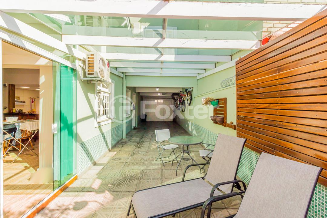 Casa de Condomínio à venda com 3 quartos, 198m² - Foto 33