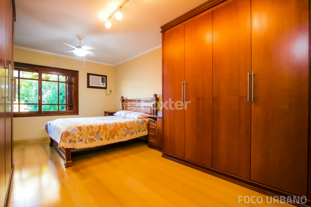 Casa à venda com 4 quartos, 365m² - Foto 15