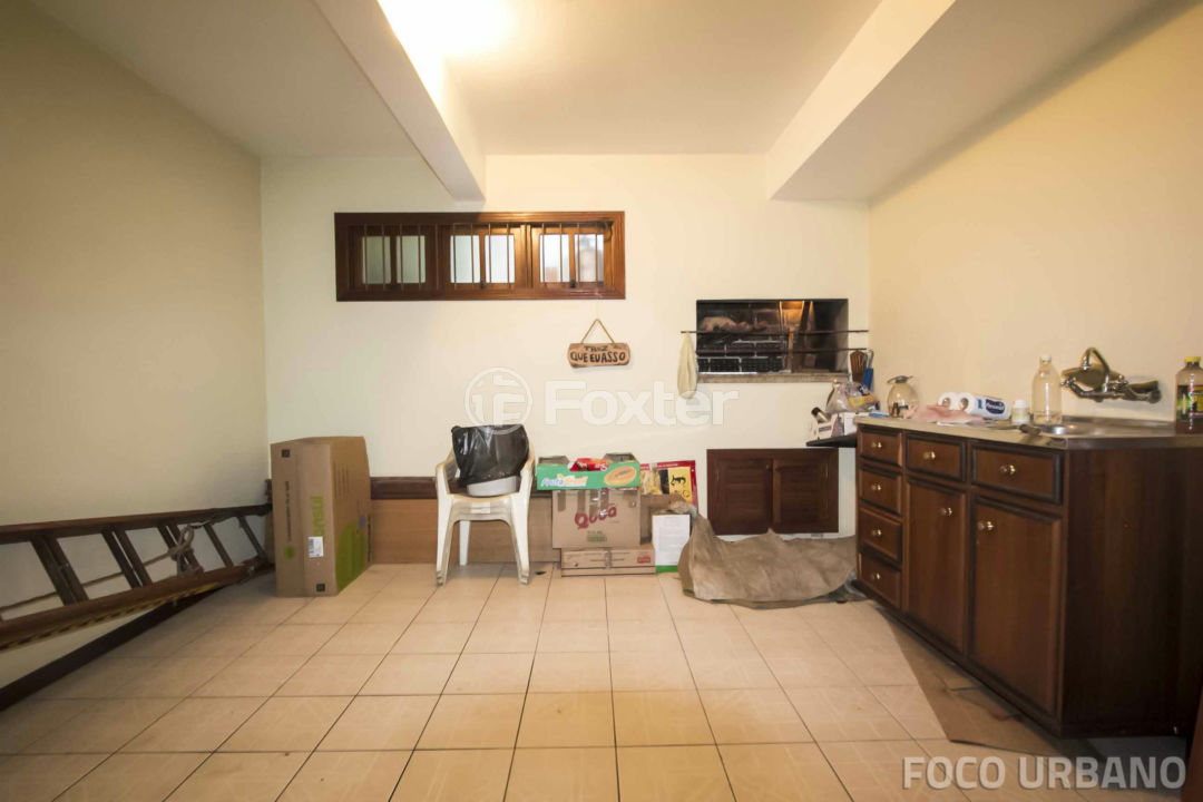 Casa à venda com 3 quartos, 266m² - Foto 34