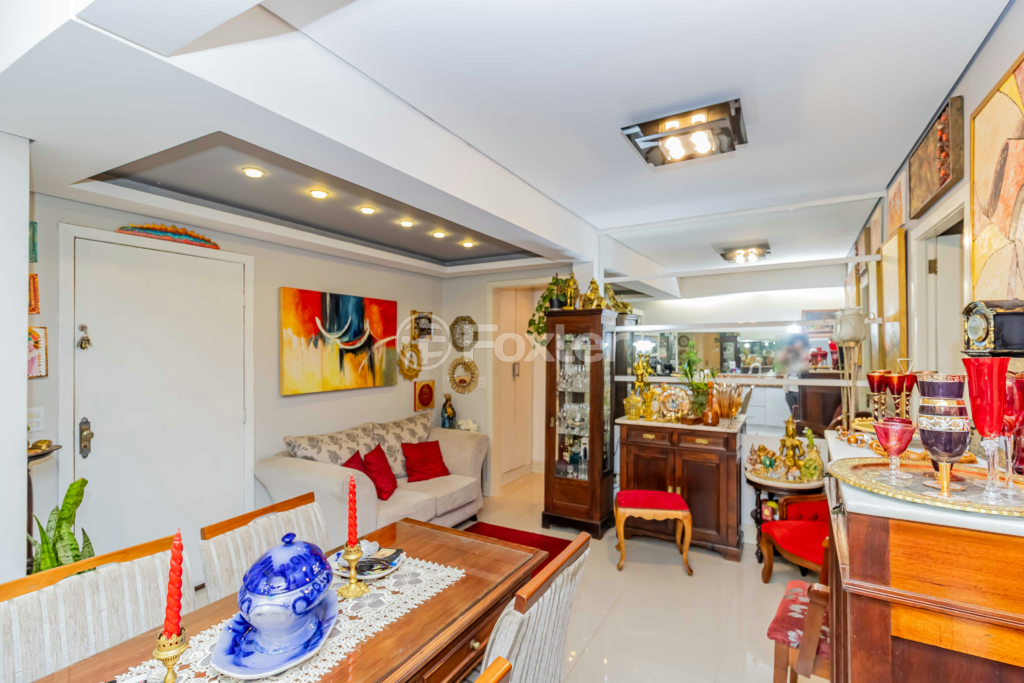 Apartamento à venda com 2 quartos, 64m² - Foto 2