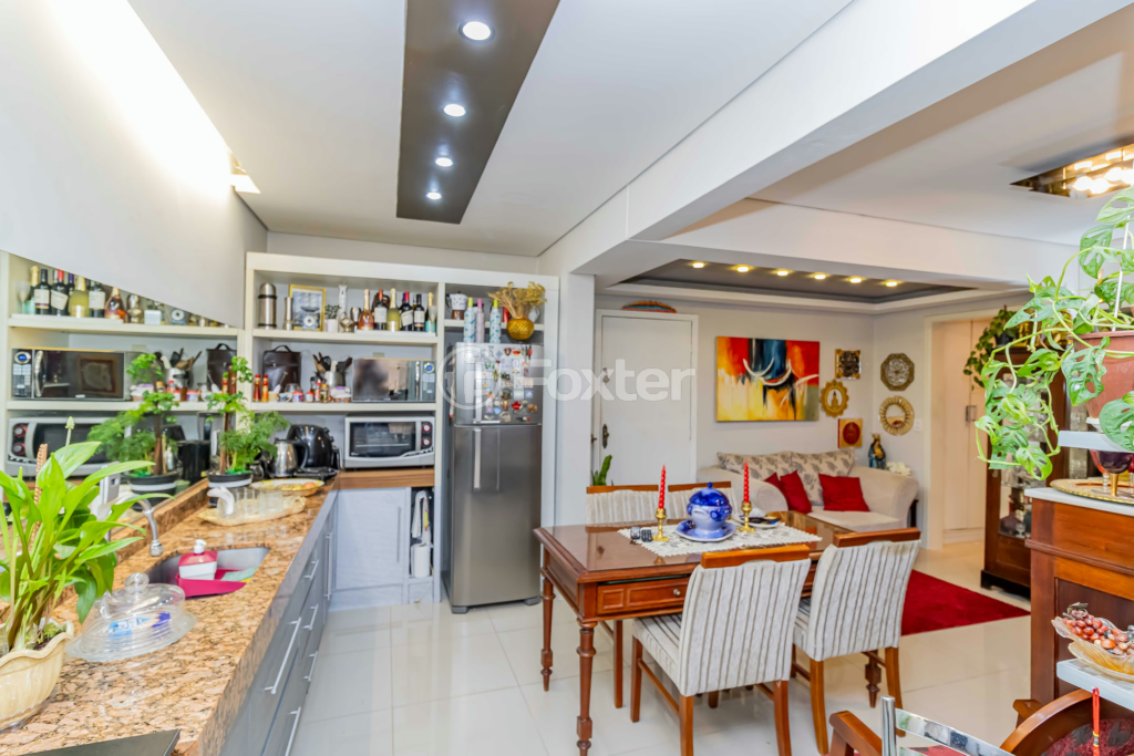 Apartamento à venda com 2 quartos, 64m² - Foto 8