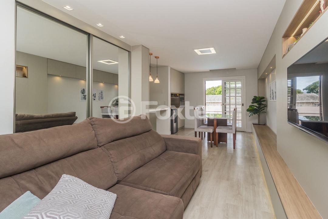 Casa à venda com 3 quartos, 238m² - Foto 3