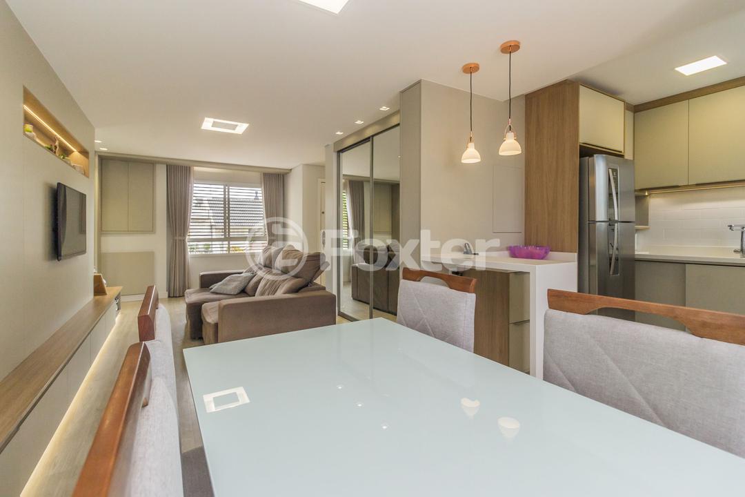 Casa à venda com 3 quartos, 238m² - Foto 6