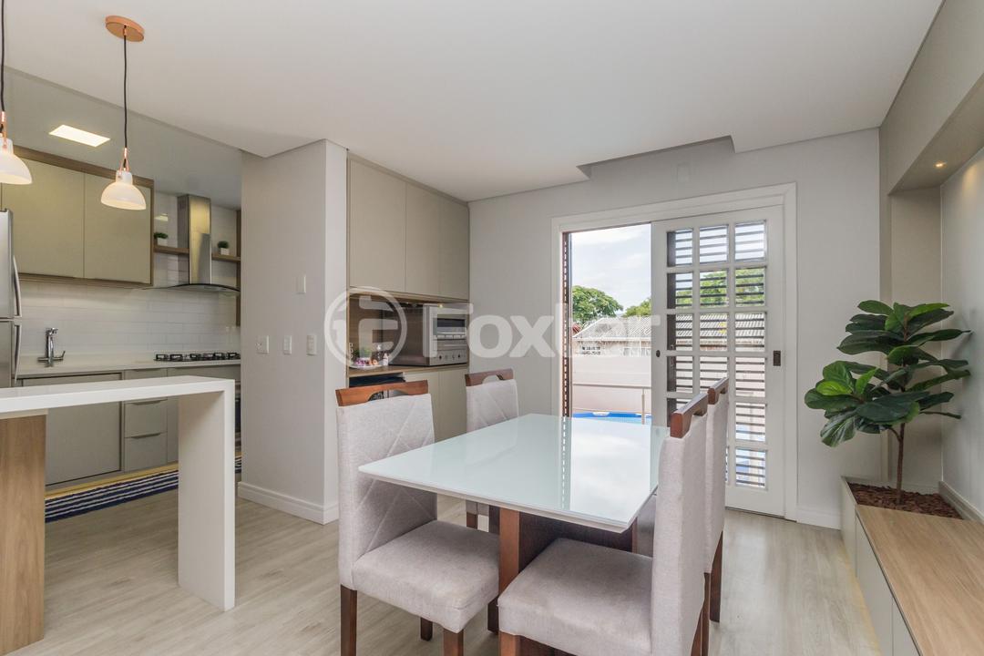 Casa à venda com 3 quartos, 238m² - Foto 7