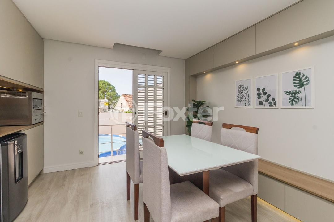 Casa à venda com 3 quartos, 238m² - Foto 8