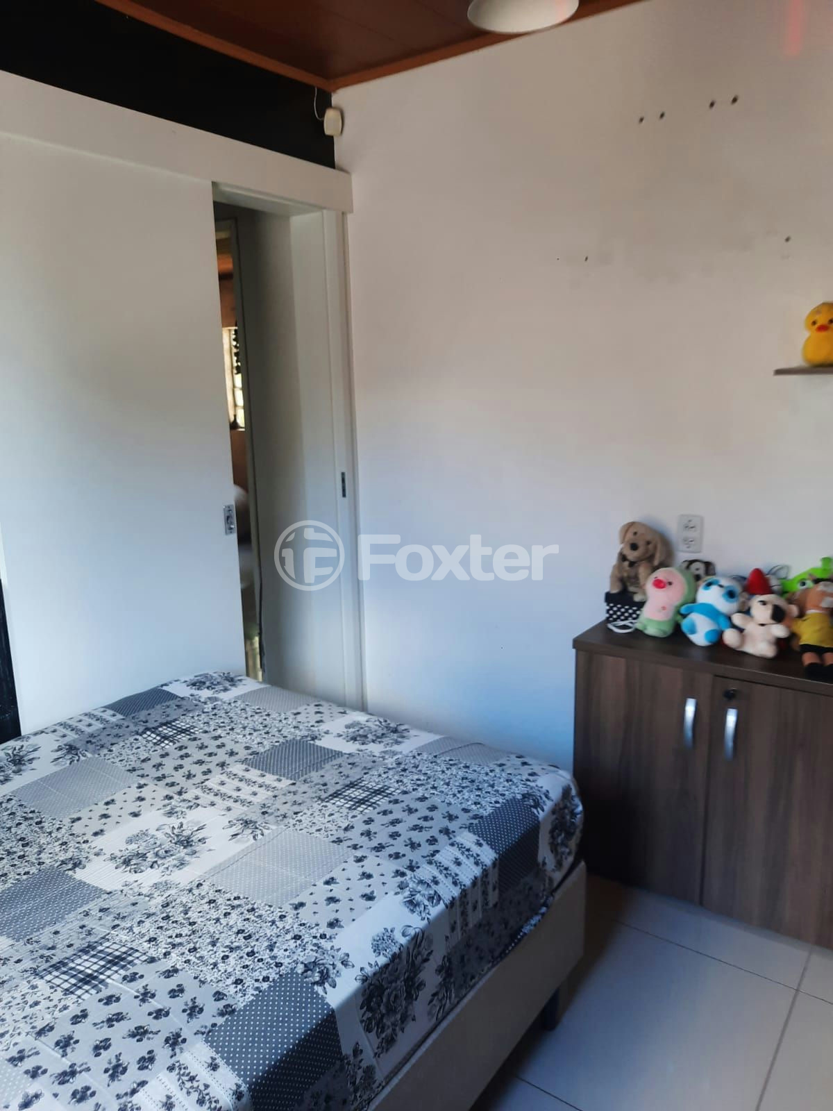 Casa à venda com 3 quartos, 330m² - Foto 17
