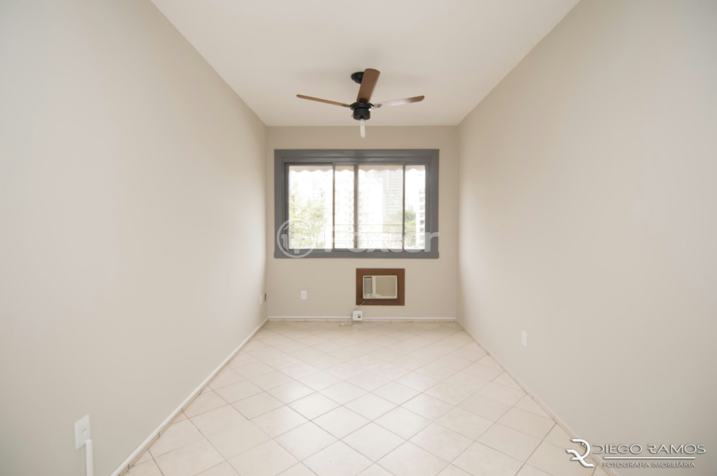 Apartamento à venda com 2 quartos, 77m² - Foto 13