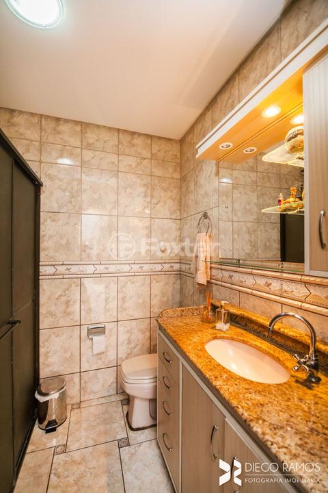 Casa à venda com 4 quartos, 300m² - Foto 32