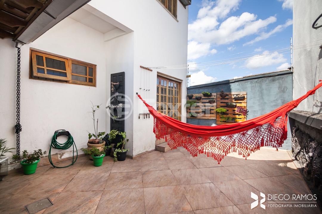 Casa à venda com 4 quartos, 300m² - Foto 39