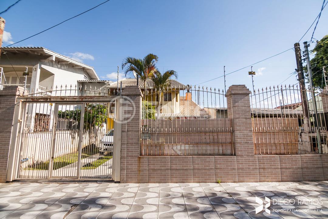Casa à venda com 4 quartos, 300m² - Foto 50
