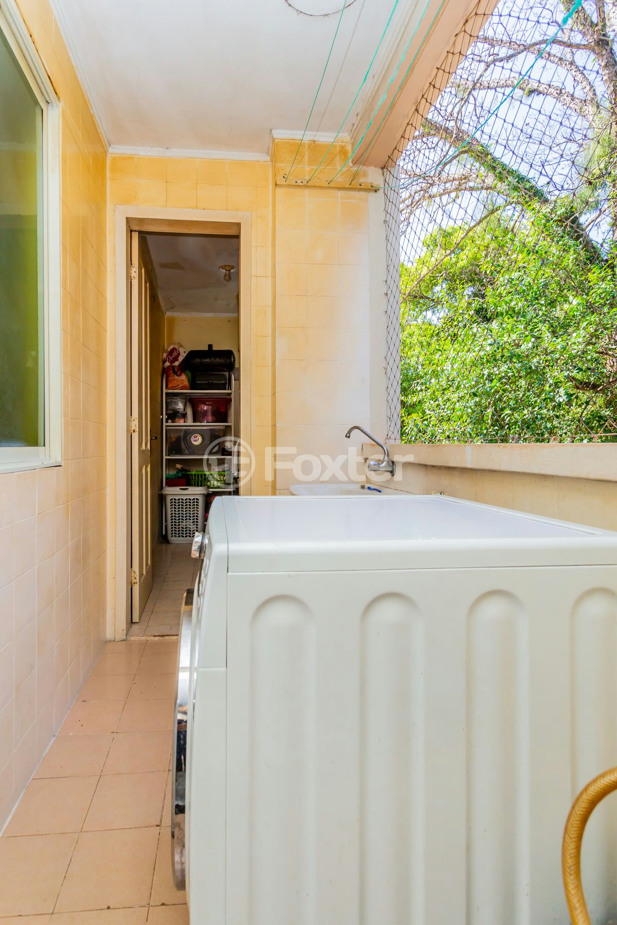 Apartamento à venda com 3 quartos, 75m² - Foto 17