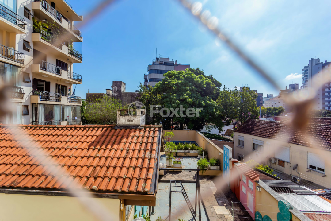 Apartamento à venda com 3 quartos, 75m² - Foto 19