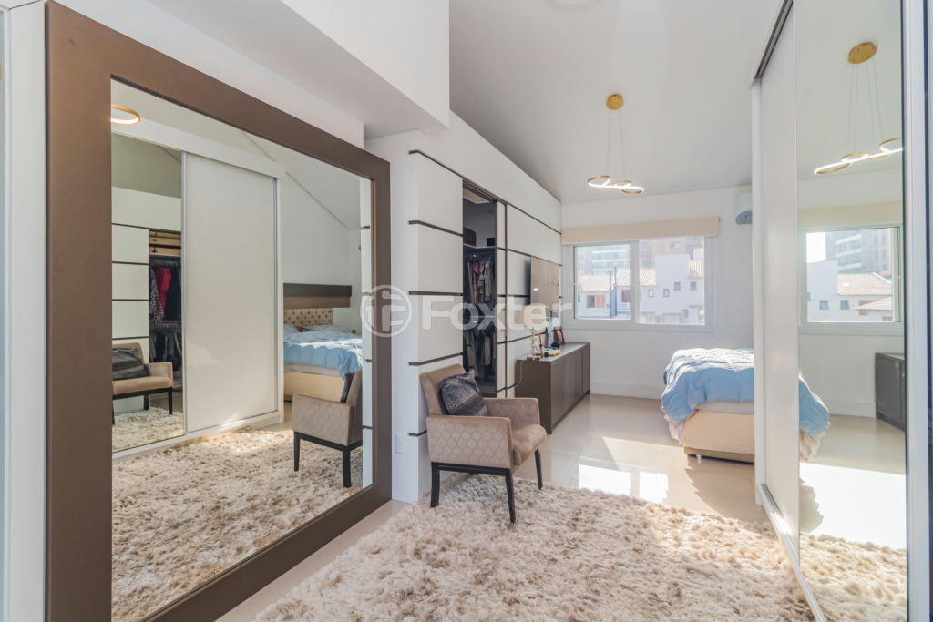 Casa de Condomínio à venda com 4 quartos, 190m² - Foto 24