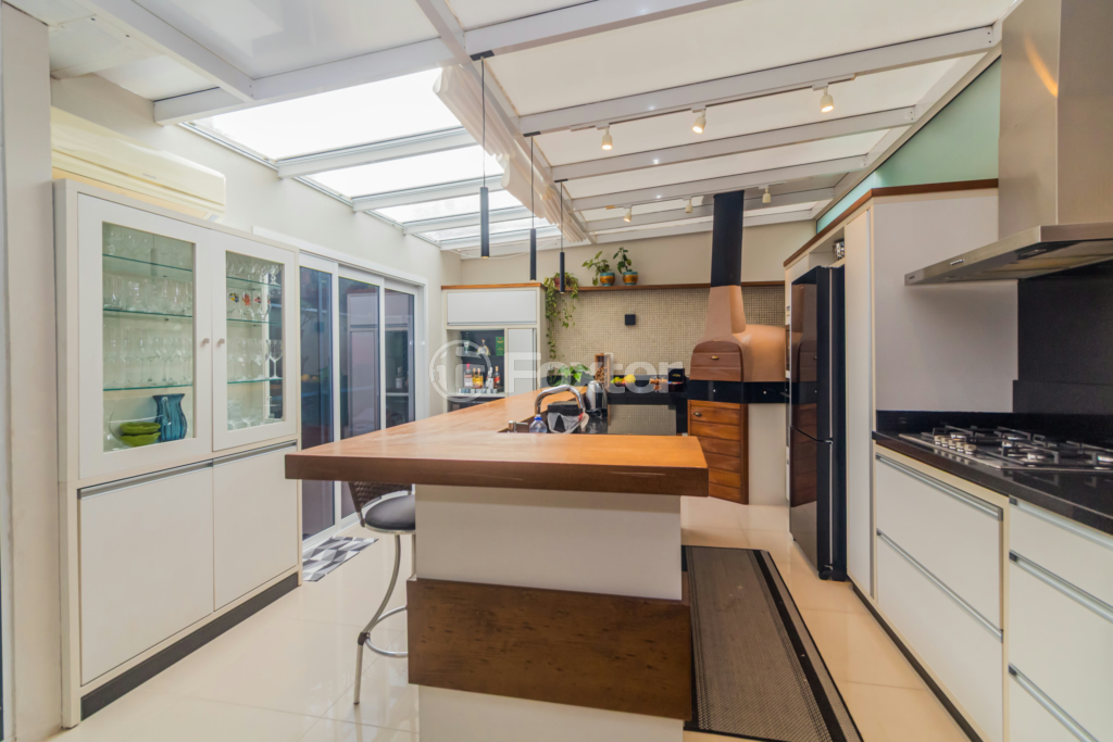 Casa de Condomínio à venda com 4 quartos, 190m² - Foto 37