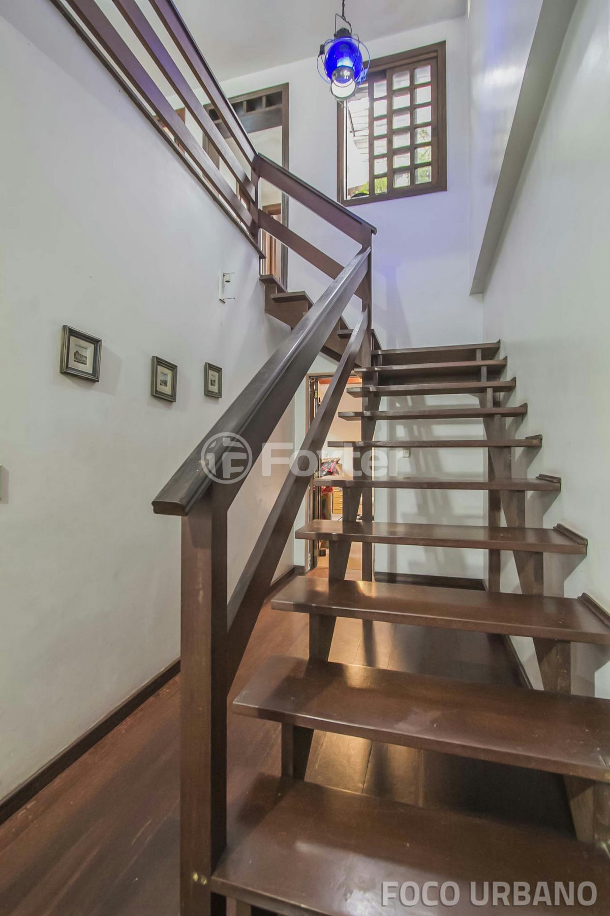 Casa à venda com 6 quartos, 300m² - Foto 8
