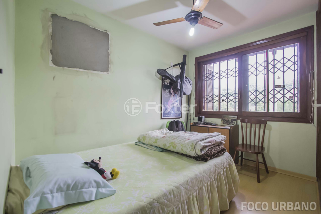 Casa à venda com 6 quartos, 300m² - Foto 10
