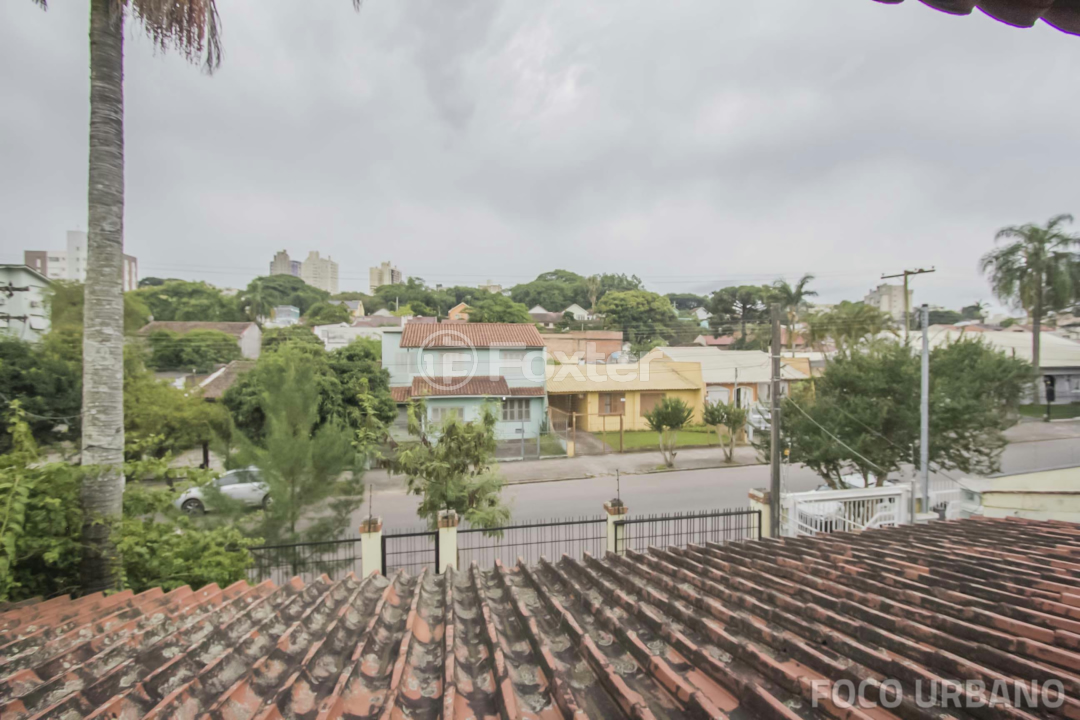 Casa à venda com 6 quartos, 300m² - Foto 13