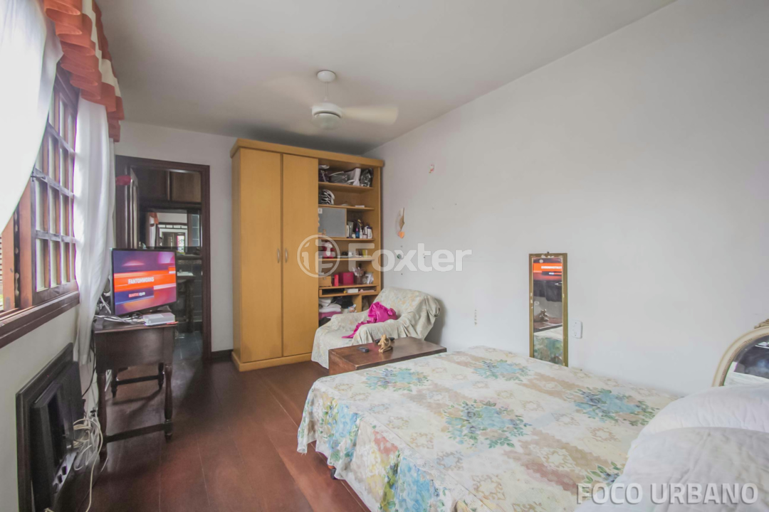 Casa à venda com 6 quartos, 300m² - Foto 18