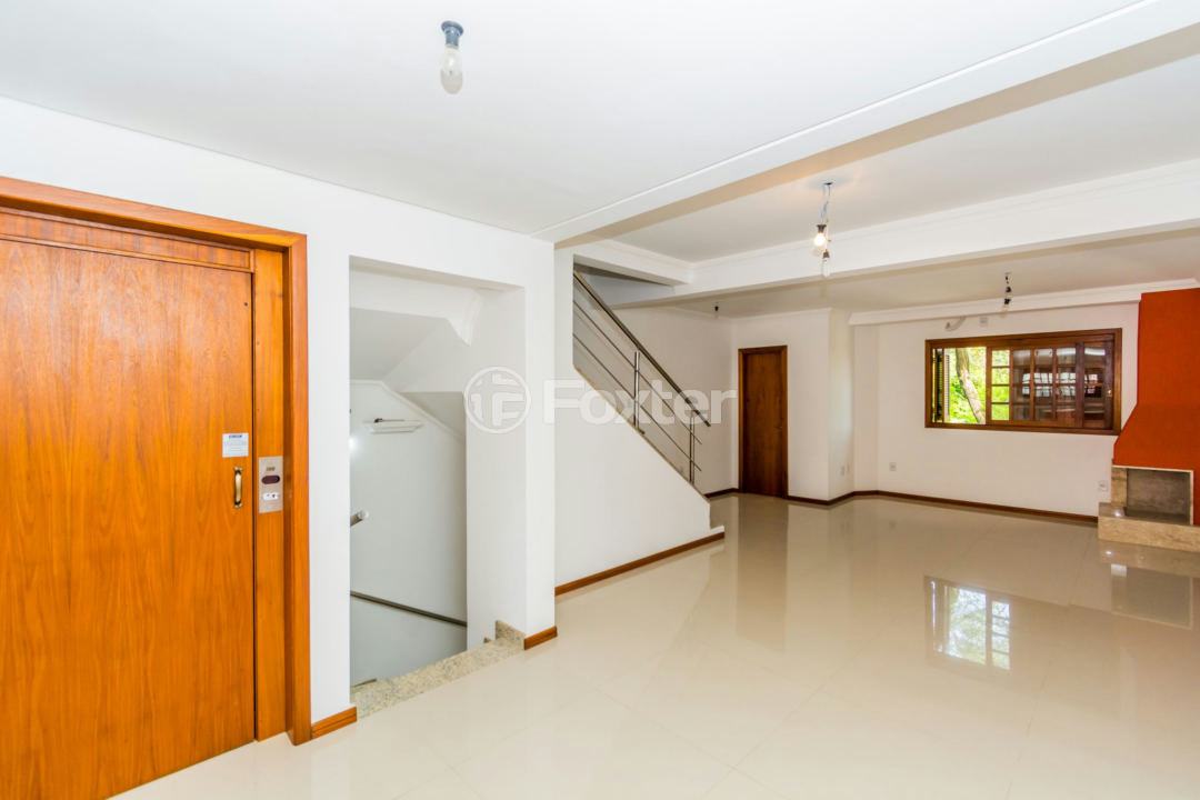 Casa à venda com 3 quartos, 318m² - Foto 11
