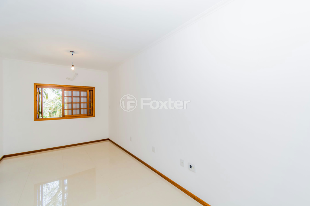 Casa à venda com 3 quartos, 318m² - Foto 14