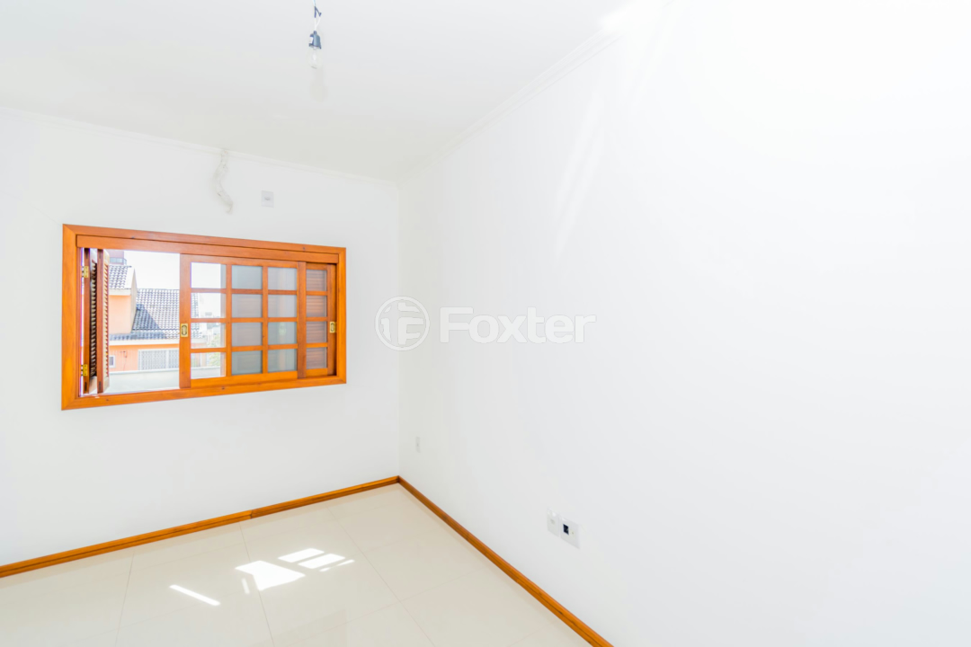 Casa à venda com 3 quartos, 318m² - Foto 26