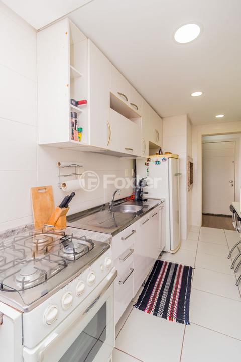 Apartamento à venda com 2 quartos, 78m² - Foto 15