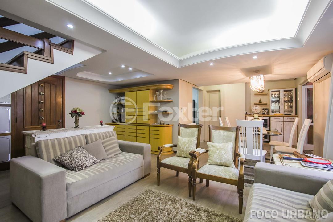 Casa de Condomínio à venda com 3 quartos, 233m² - Foto 4