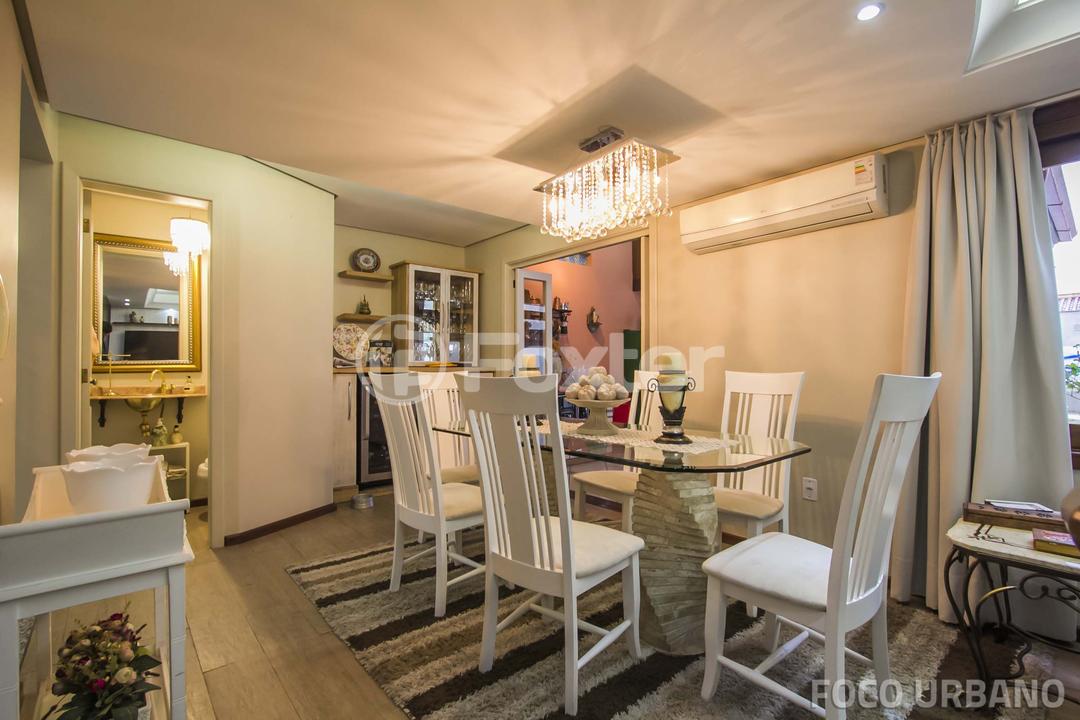 Casa de Condomínio à venda com 3 quartos, 233m² - Foto 5