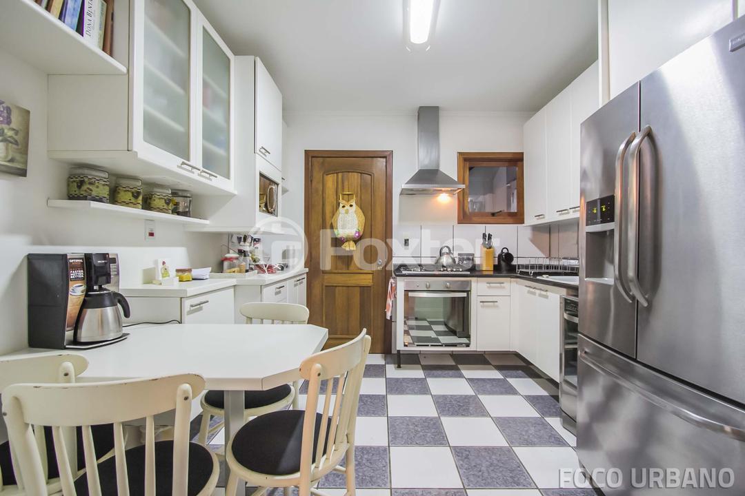 Casa de Condomínio à venda com 3 quartos, 233m² - Foto 25