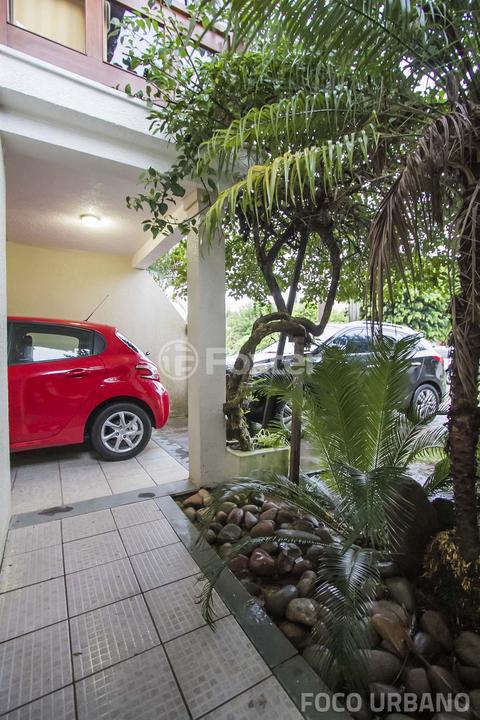 Casa de Condomínio à venda com 3 quartos, 233m² - Foto 29