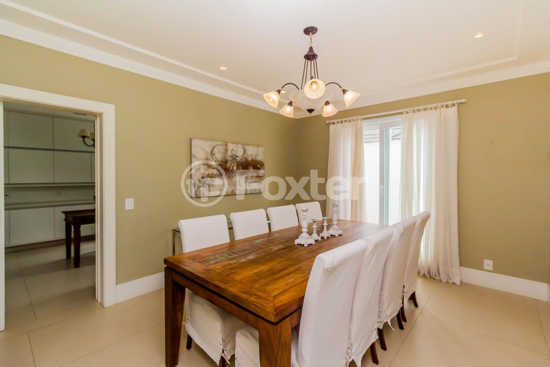 Casa de Condomínio à venda com 4 quartos, 550m² - Foto 25
