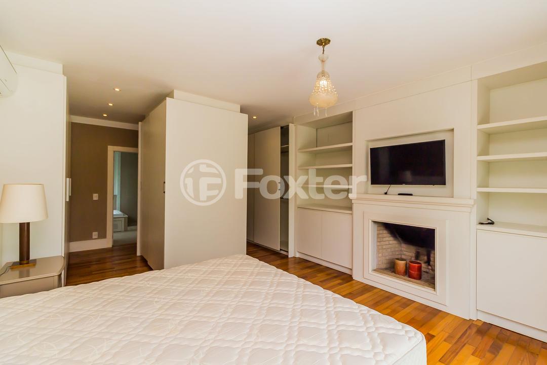 Casa de Condomínio à venda com 4 quartos, 550m² - Foto 41