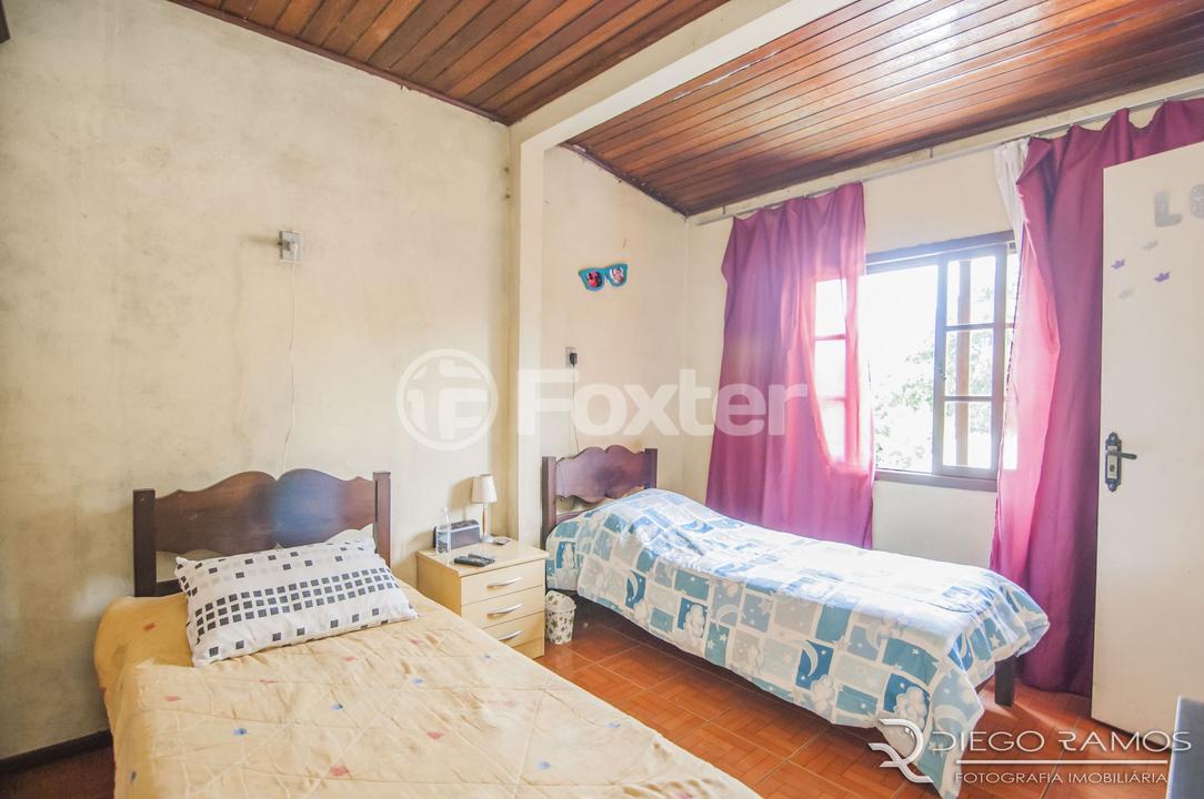 Casa à venda com 6 quartos, 200m² - Foto 18