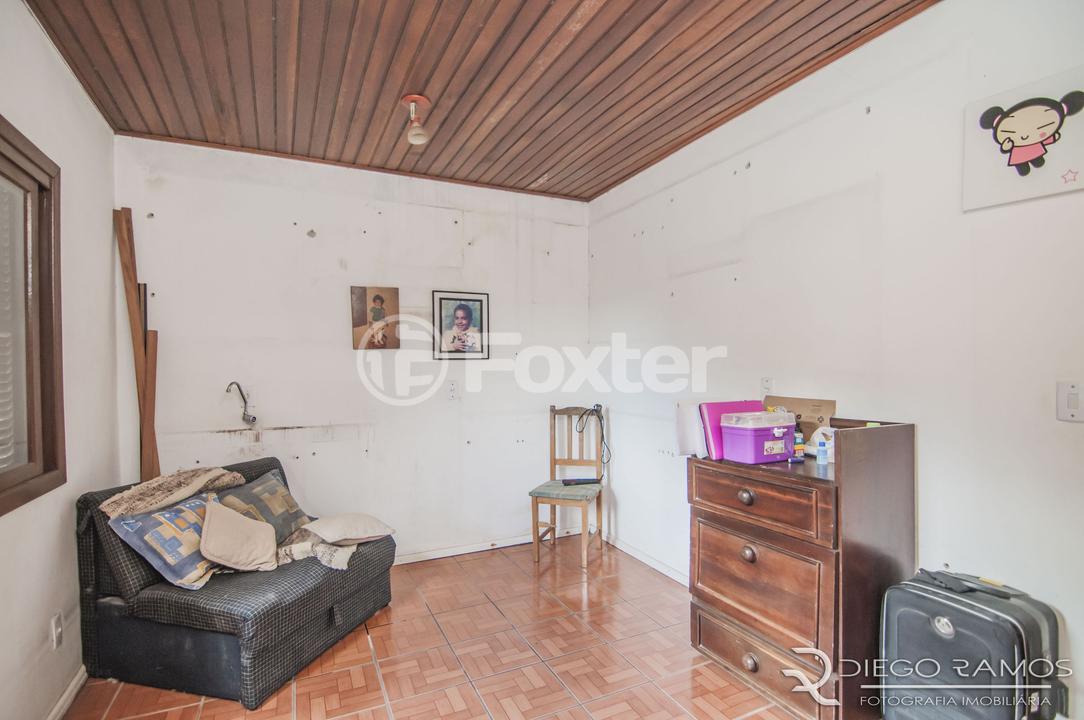 Casa à venda com 6 quartos, 200m² - Foto 24