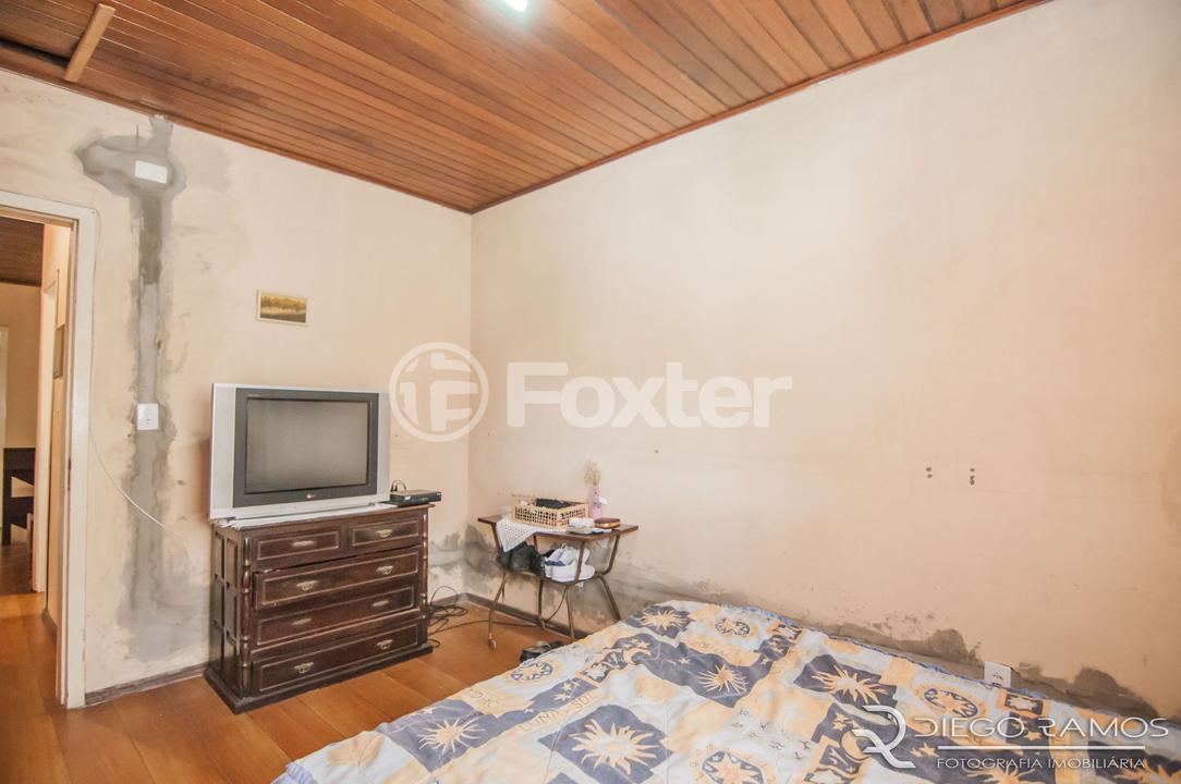 Casa à venda com 6 quartos, 200m² - Foto 40