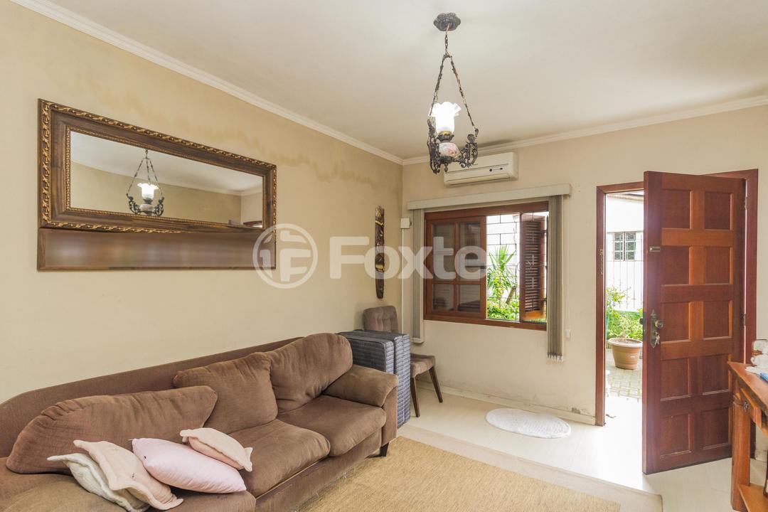 Casa à venda com 3 quartos, 190m² - Foto 3
