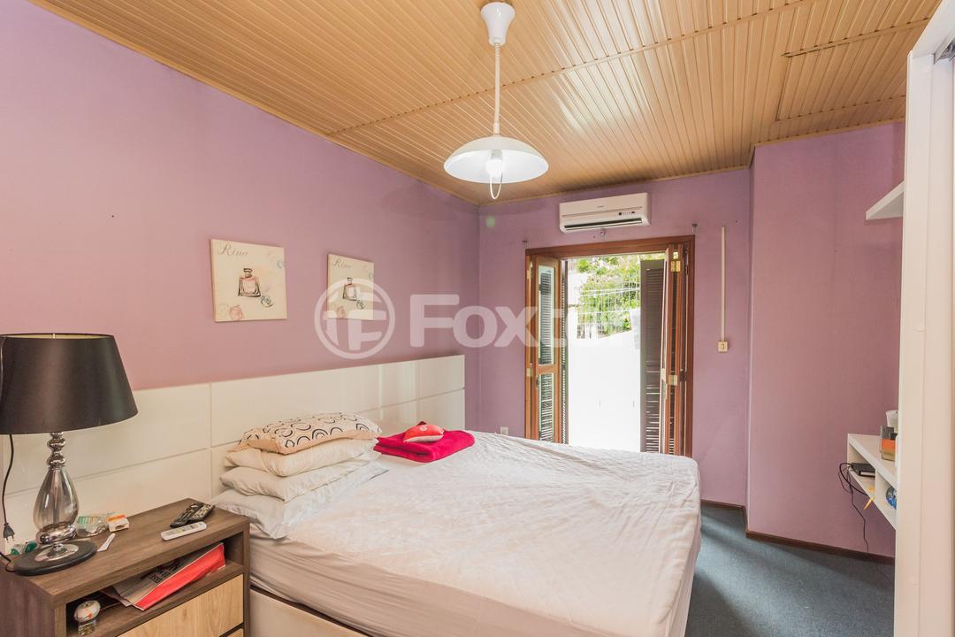 Casa à venda com 3 quartos, 190m² - Foto 11