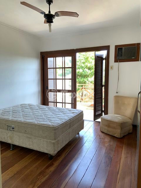 Casa de Condomínio à venda com 4 quartos, 240m² - Foto 16